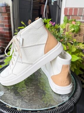 UGG Women’s White Leather High Top Sneakers Tan Heel Lace Up Shoes